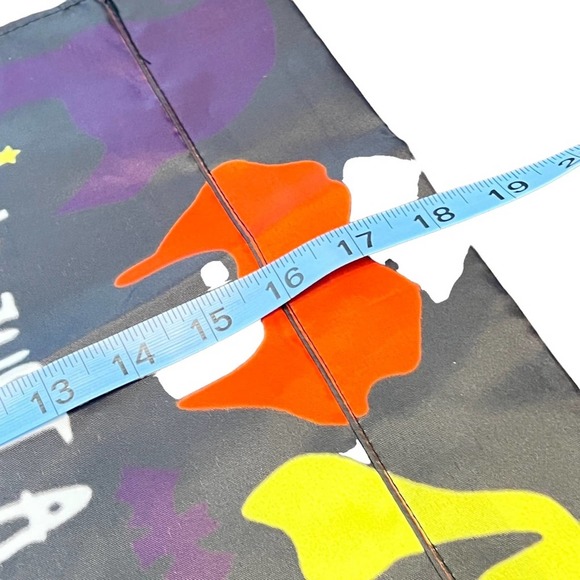 Hocus Pocus yard lawn flag. New. “ It’s just a bunch of Hocus Pocus “ - Picture 3 of 9